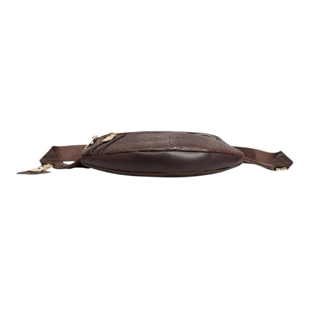 TOTE&CARRY SIGNATURE EVERYDAY FANNY PACK IN CHOCOLATE - Picture 13 of 14